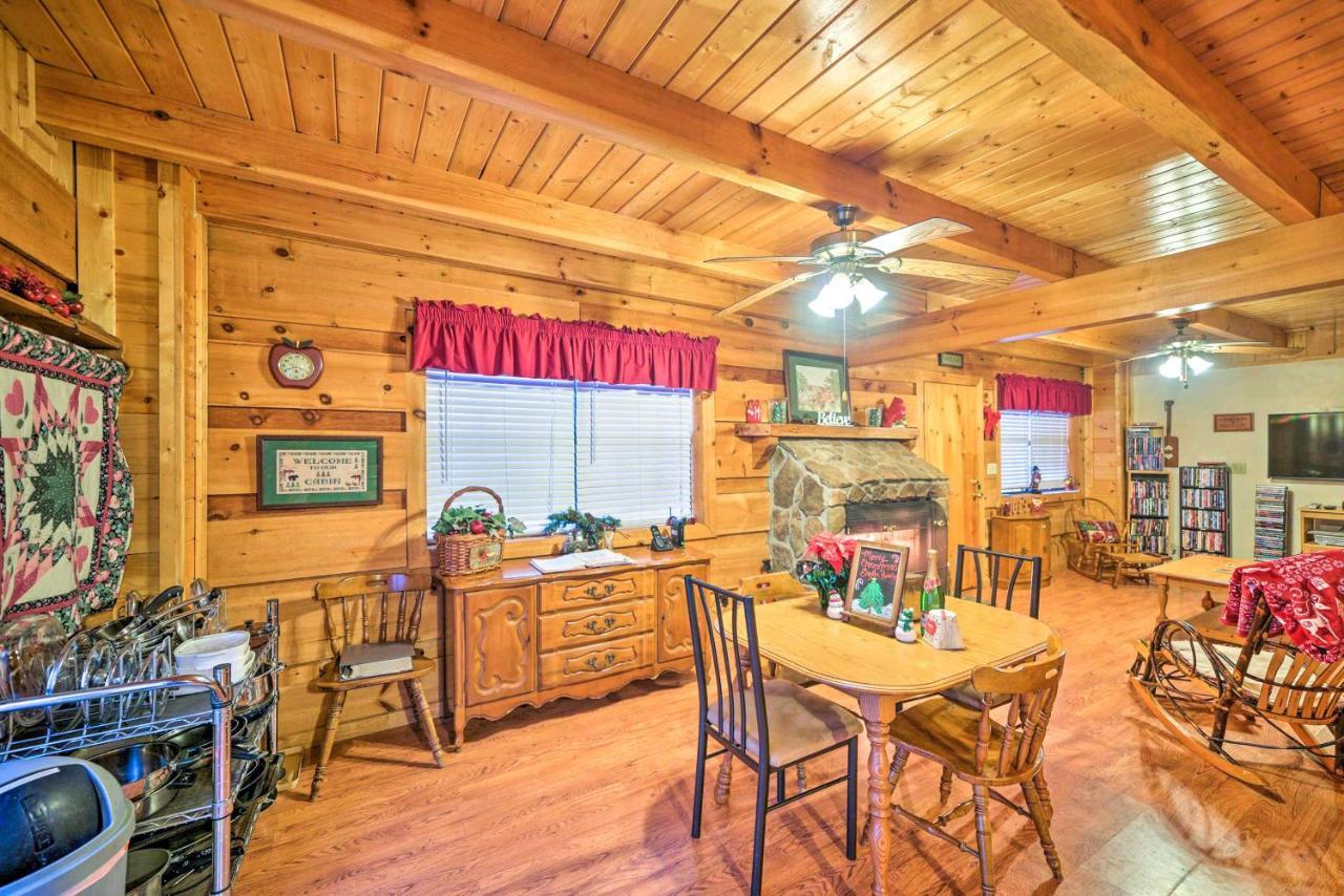 Cozy Tellico Plains Cabin With Large Mountain Creek! Buitenkant foto