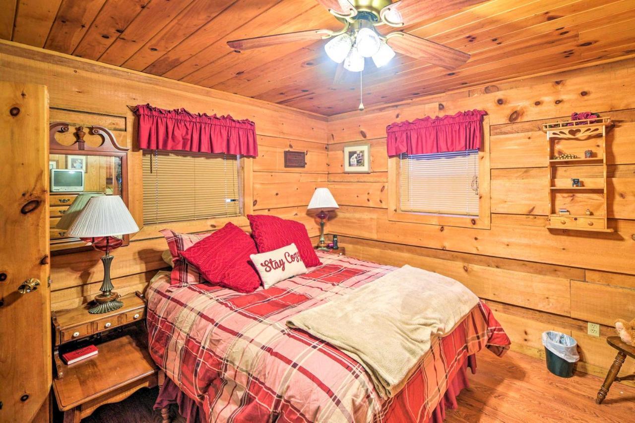 Cozy Tellico Plains Cabin With Large Mountain Creek! Buitenkant foto